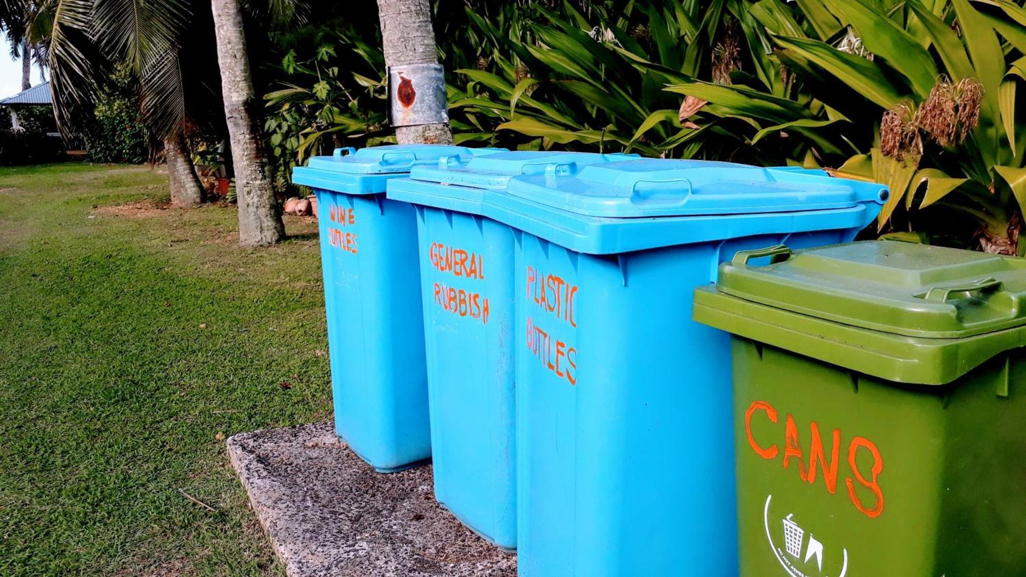 Herons Reef Holiday Apartments ラロトンガ島 部屋 写真