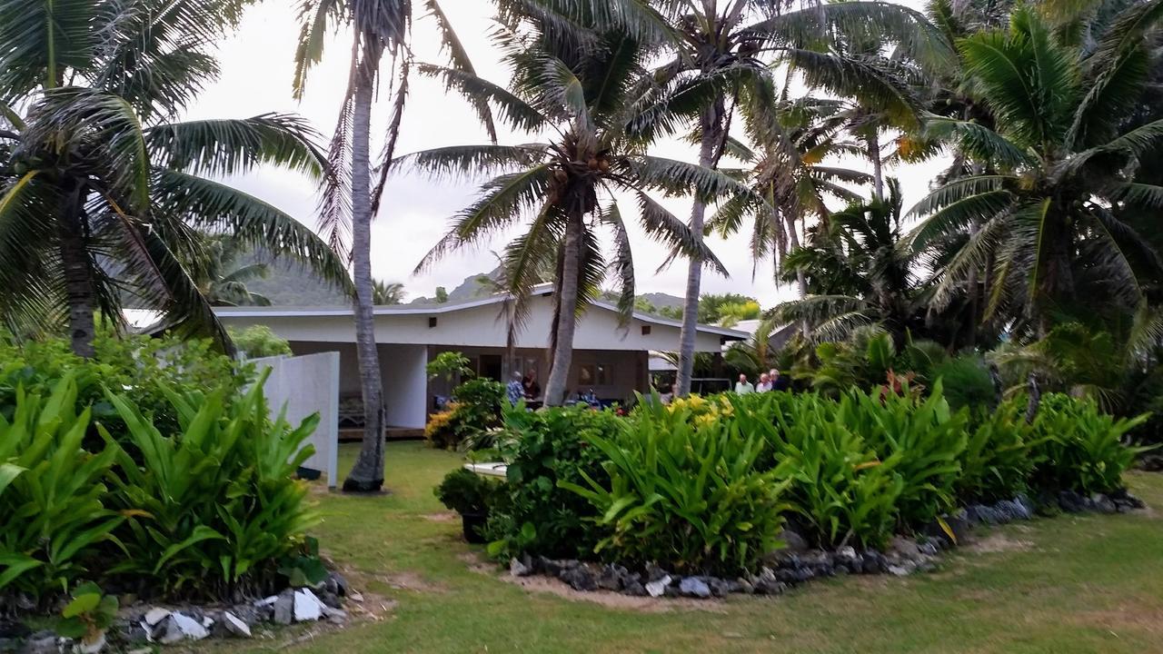 Herons Reef Holiday Apartments ラロトンガ島 エクステリア 写真